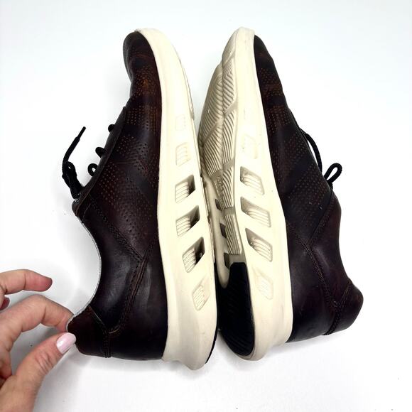 Johnston & Murphy Brown Perforated Leather Lace Up Oxford Sneaker Sole 11.5 main image 7